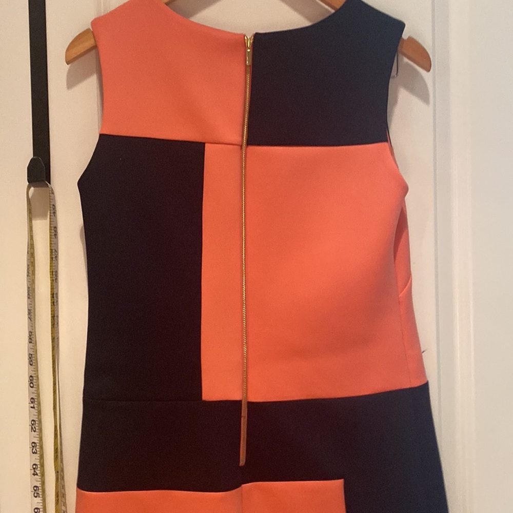 Dress - Picture 3 of 6